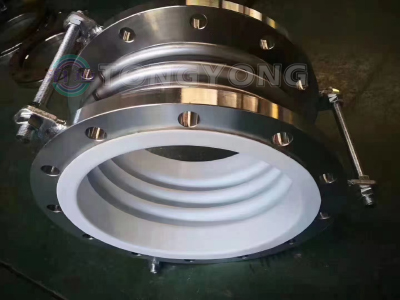結(jié)構(gòu)件對波紋管補償器的作用
